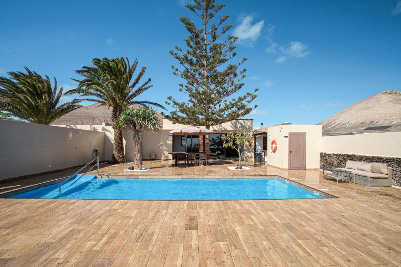 Villa Santana Conil Exterior photo